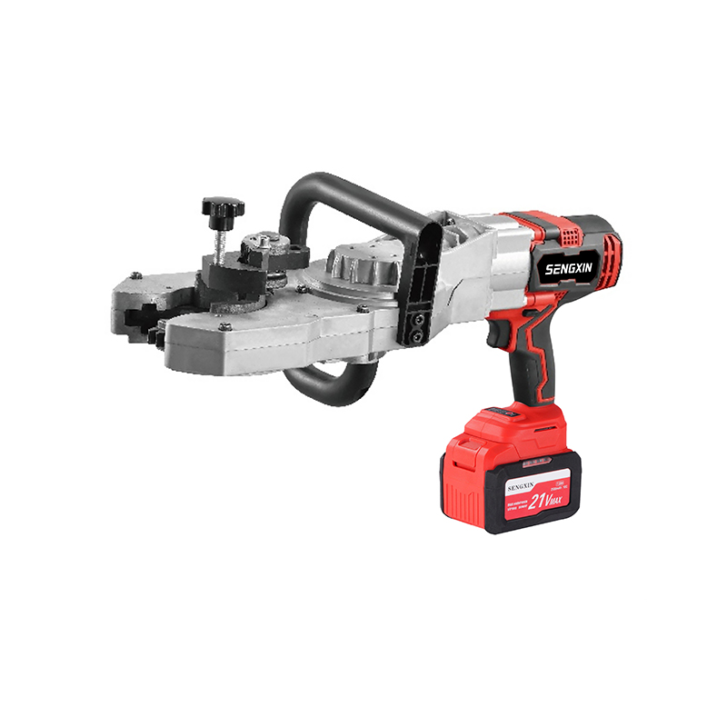 Coupleur de barres d'armature pour machine d'enfilage de barres d'armature au lithium